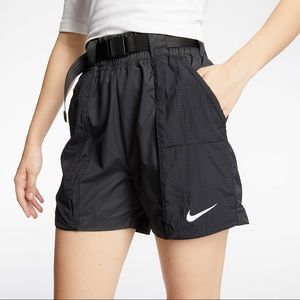 Nike Sportswear Swoosh Woven Shorts